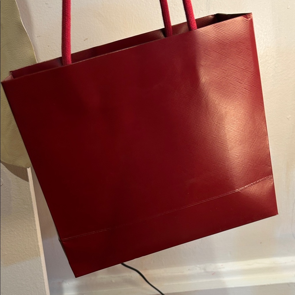 Cartier Crimson Textured Handbag - Picture 4 of 6